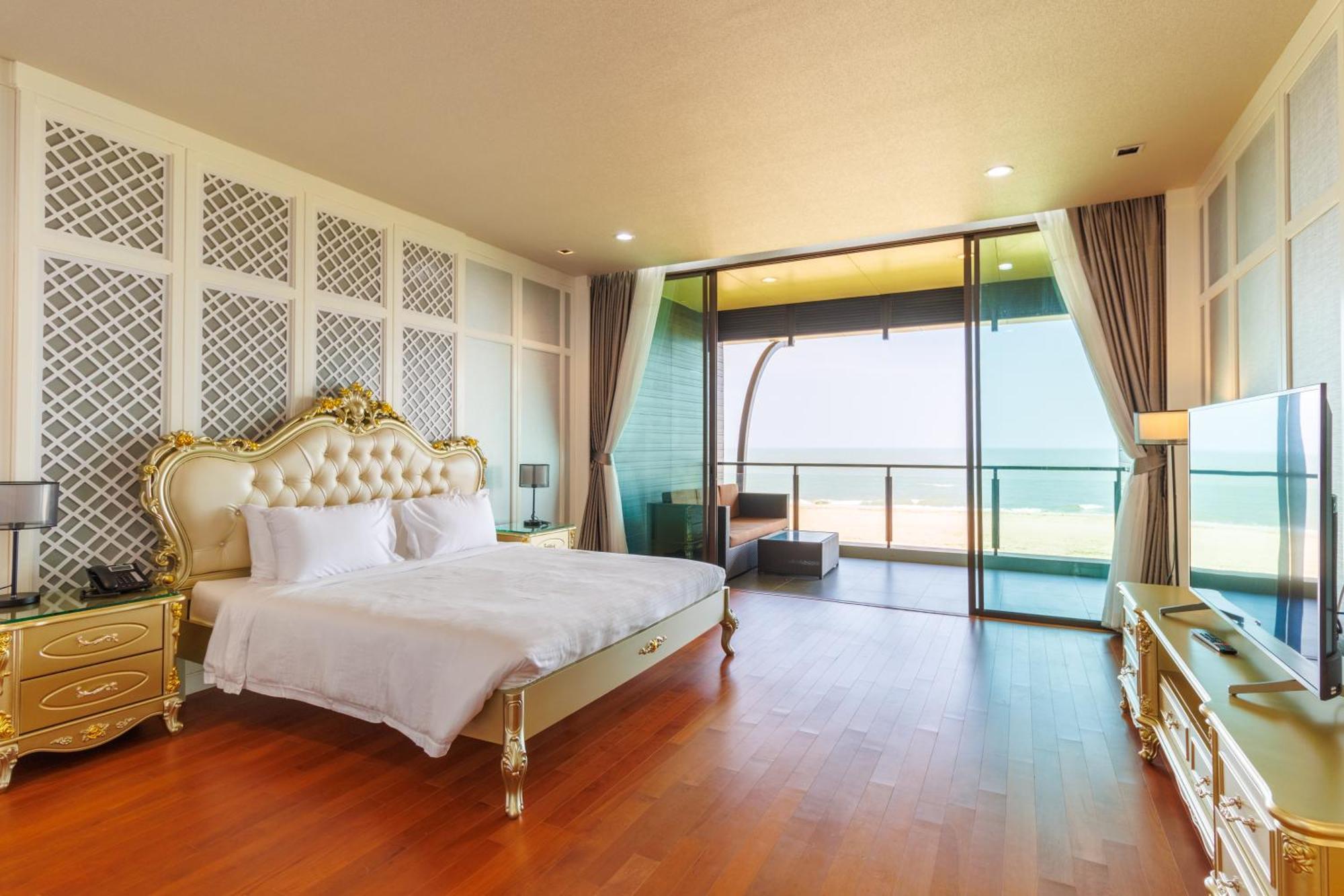 Sea Sand Sun Hua Hin By Jc Kevin Hotel & Resort فيتشابوري المظهر الخارجي الصورة